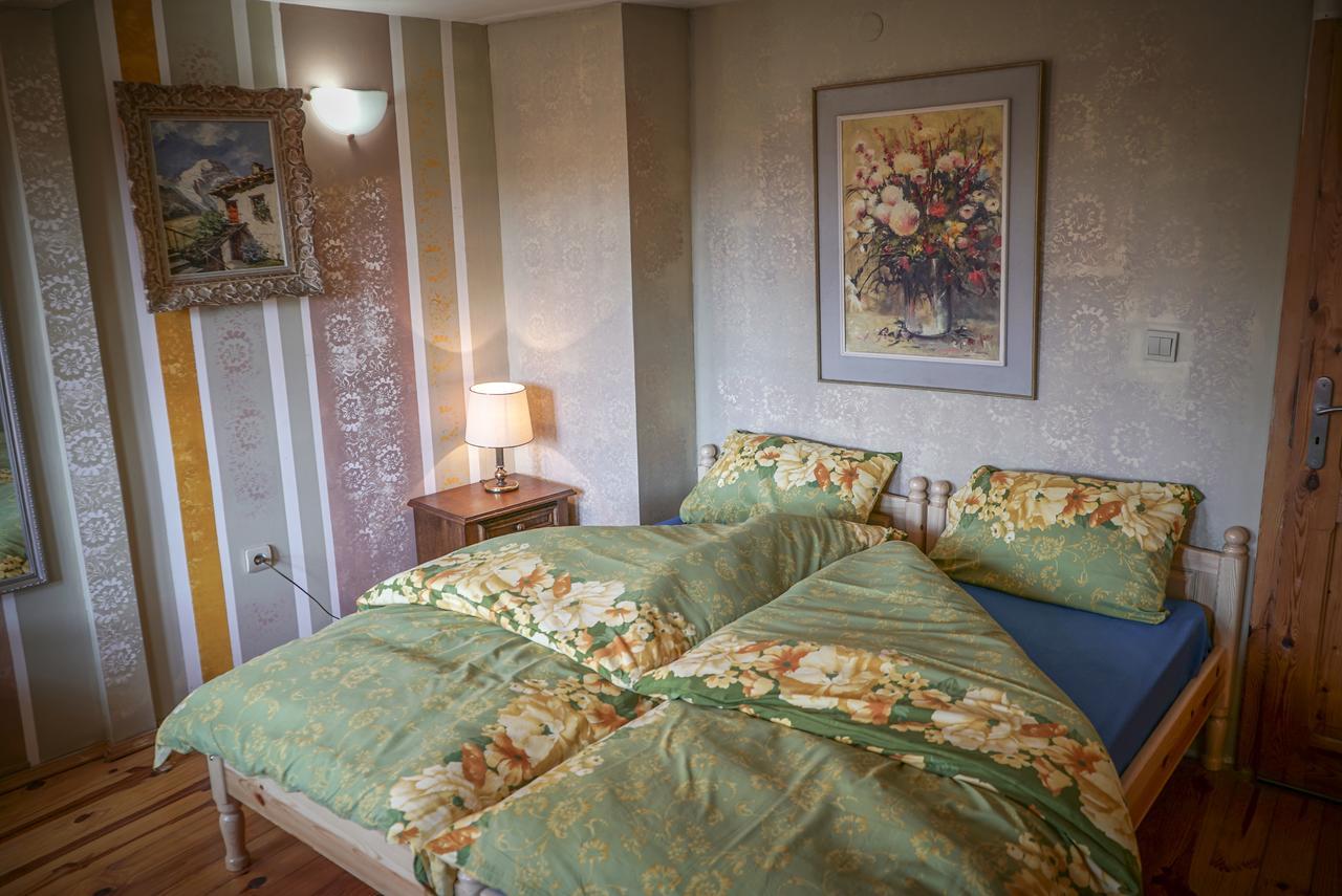 Rooster House Hotel Veliko Tarnovo Exterior photo