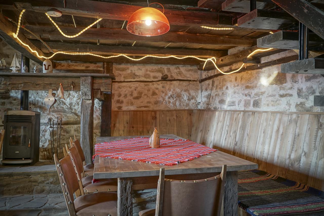 Rooster House Hotel Veliko Tarnovo Exterior photo